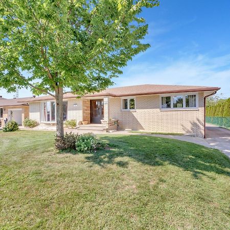 Park Bungalow #4 - Seacliff Beach Suites Leamington Esterno foto