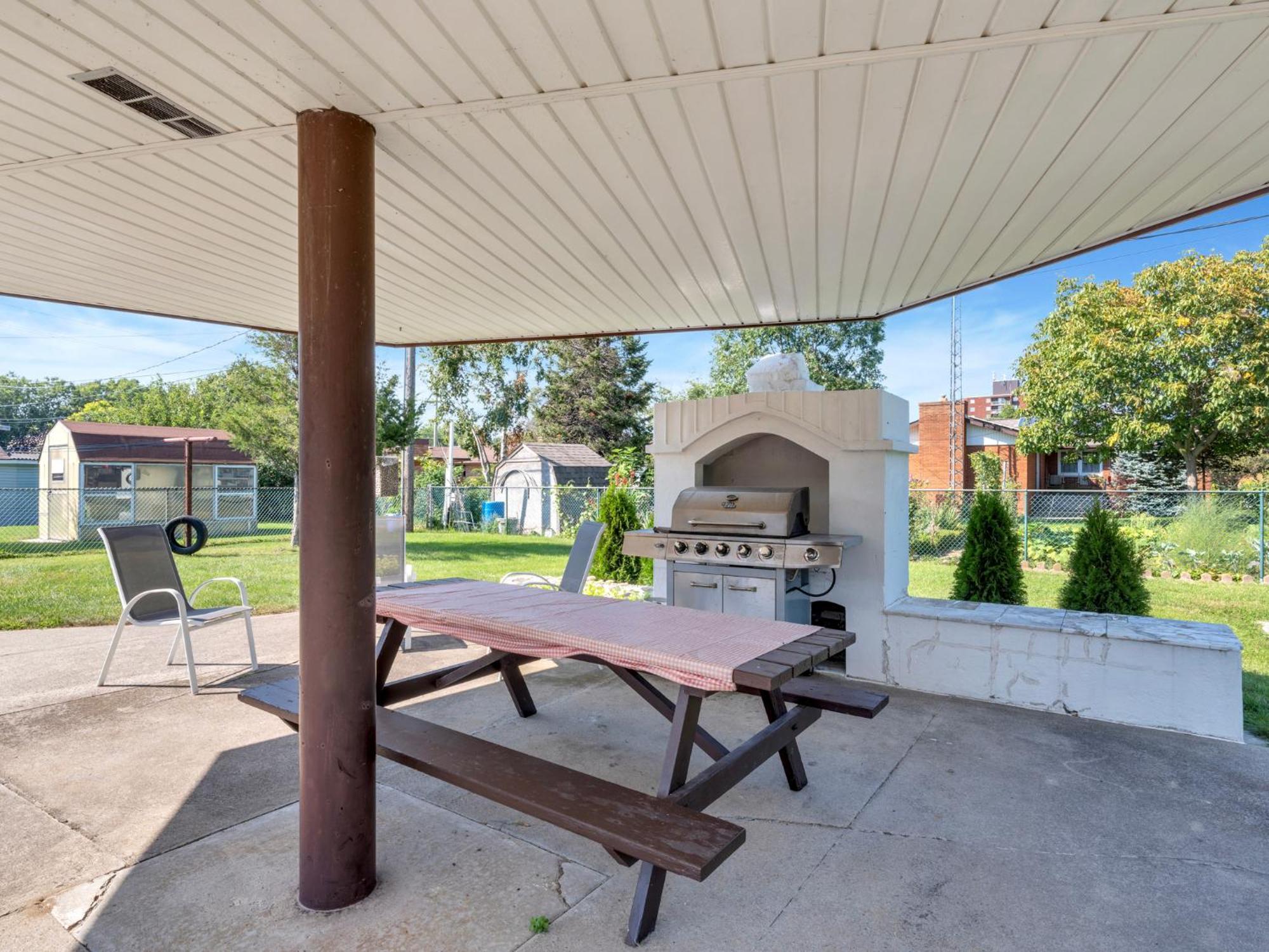 Park Bungalow #4 - Seacliff Beach Suites Leamington Esterno foto